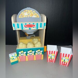 MELISSA & DOUG popcorn machine